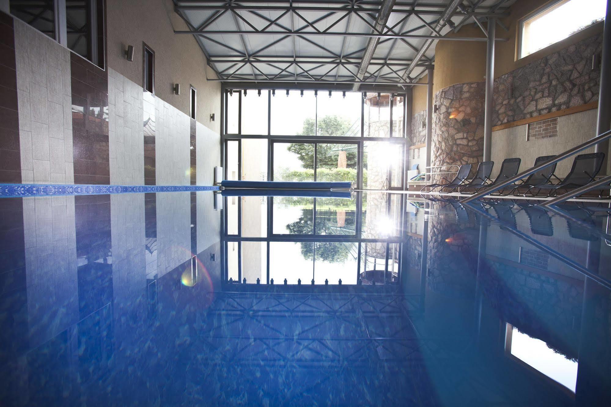 Hotel Makar Sport & Wellness Pécs Exterior foto