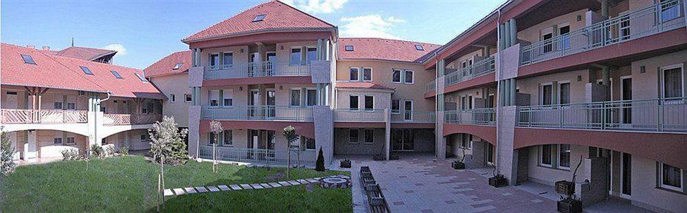 Hotel Makar Sport & Wellness Pécs Exterior foto